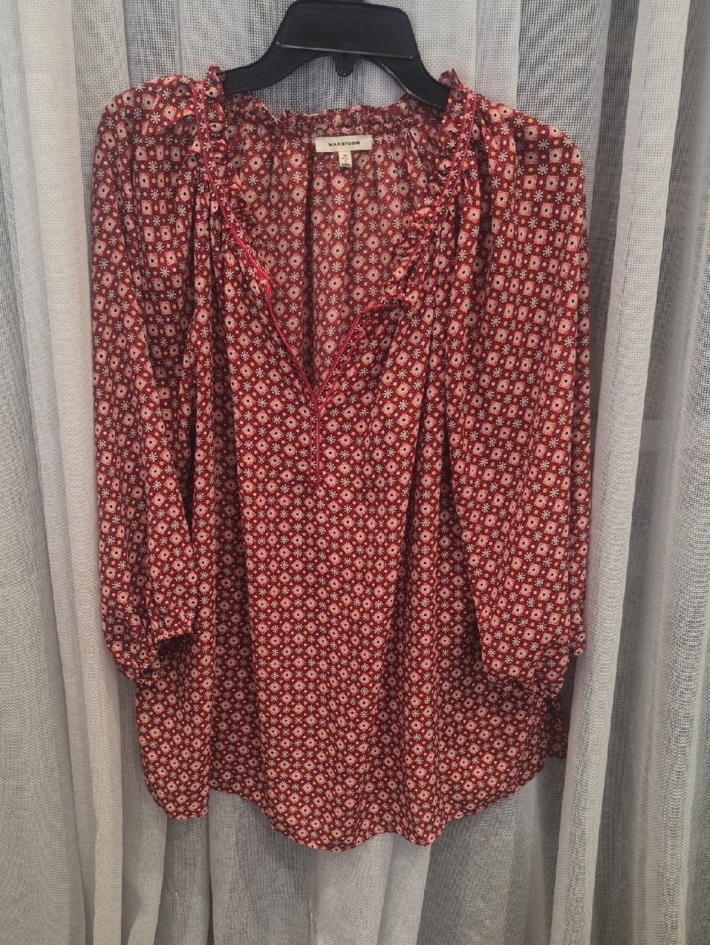 MAX STUDIO Red  And Black Floral Peasant Blouse
